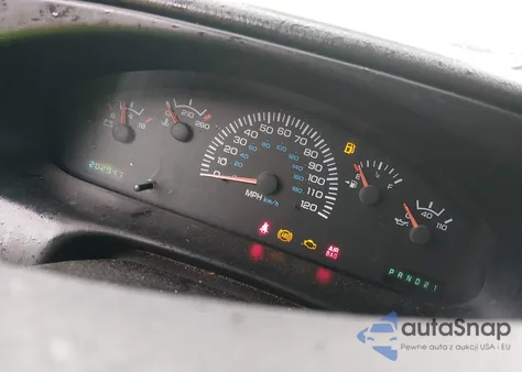 2001 Dodge Ram Wagon z USA, uszkodzony, nr VIN 2B5WB35Z31K534518